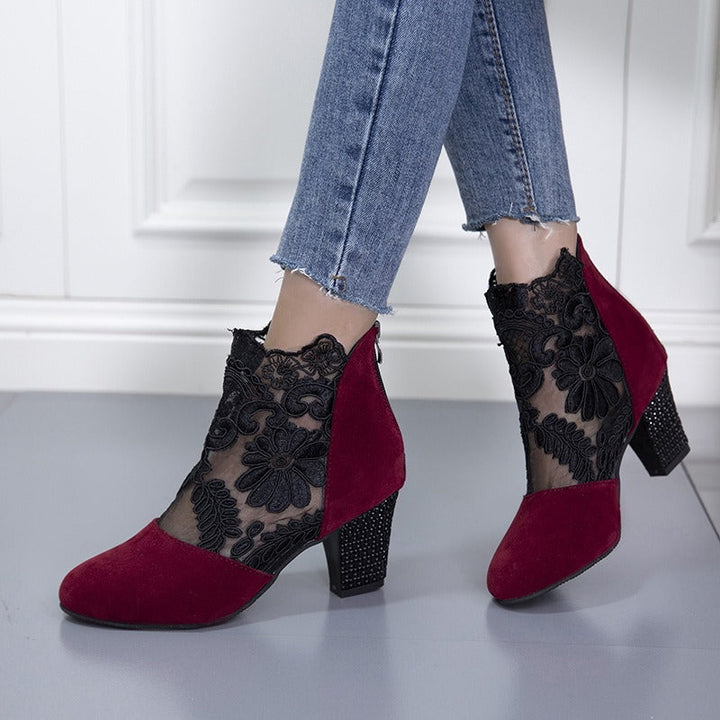 Isabel - Tacones altos de encaje